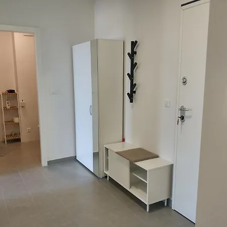 아파트 Izzy&simple